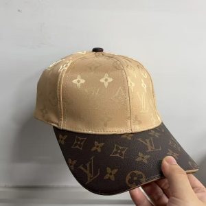 designer hats -37