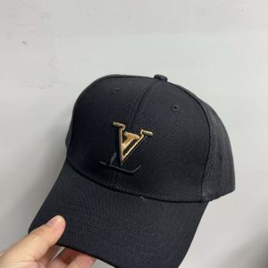 designer hats -43