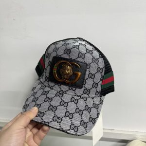 designer hats -82
