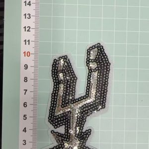 spurs small patches