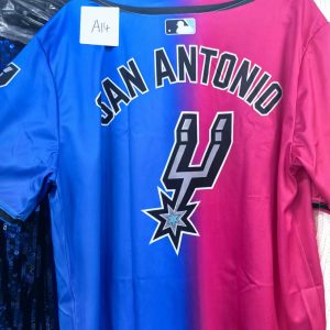 spurs clothes-A14