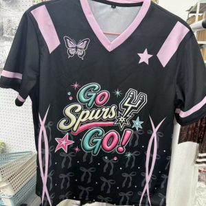spurs clothes